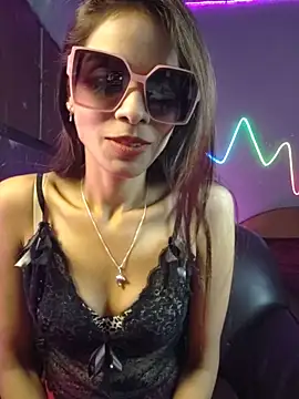 royeoy22 online show from April 2026 09:47:01 AM