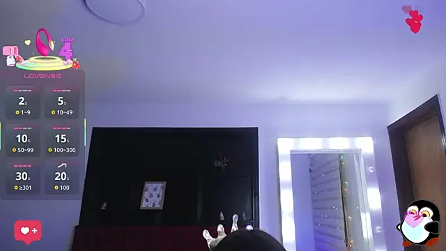  Charlotte Collins  online show from October 2025 02:25:02 PM