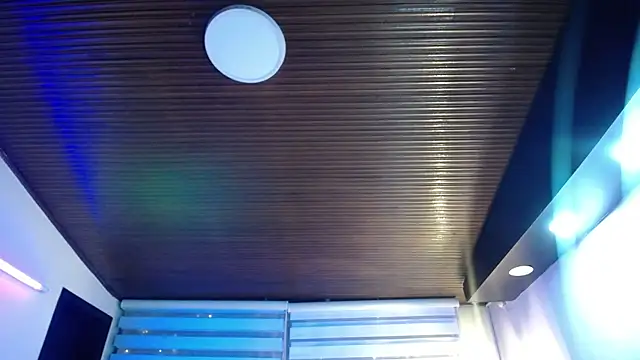  Charlotte Collins  online show from October 2025 01:45:02 PM