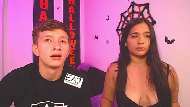 mae nathan  online show from October 2025 12:09:02 PM