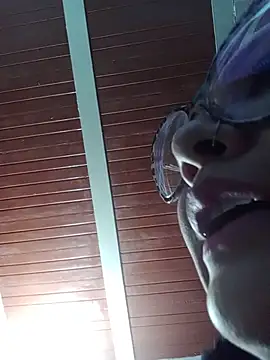 Snapshot of katty_lu chatting on November 2025 11:19:02 PM katty lu online show from November 2025 11:19:02 PM