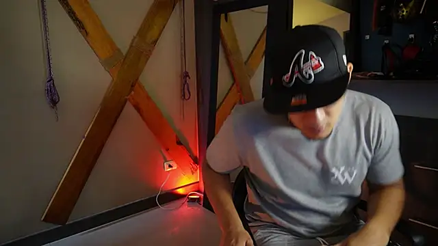 massimo vidal  online show from September 2025 01:22:01 PM