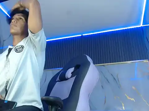 bull cam online show from September 2025 06:53:01 PM