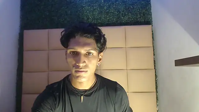 bull cam online show from September 2025 07:15:01 PM