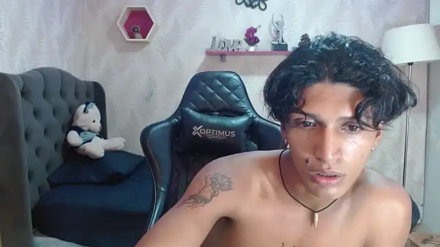 bull cam online show from September 2025 06:55:02 PM