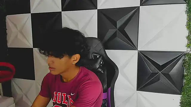 bull cam online show from October 2025 07:33:02 PM