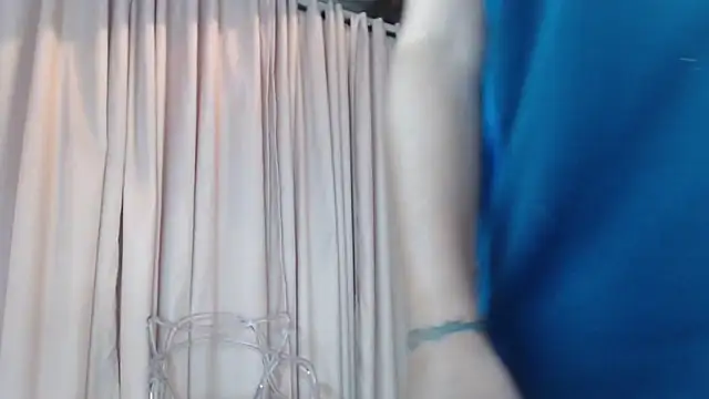 Skarlett hot  online show from October 2025 10:43:02 PM