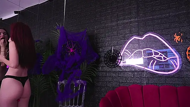 Snapshot of CherrySin chatting on October 2025 06:23:01 PM CherrySin online show from October 2025 06:23:01 PM