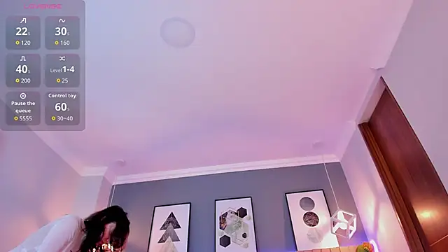 Nina Ford online show from November 2025 03:06:01 AM