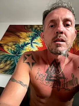 Snapshot of MagicLex1 chatting on October 2025 10:18:02 PM MagicLex1 online show from October 2025 10:18:02 PM