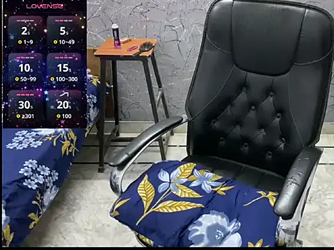 LuvLayla online show from June 2026 09:50:02 PM