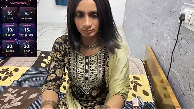 LuvLayla online show from June 2026 11:02:01 PM