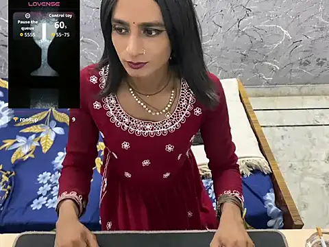 LuvLayla online show from July 2026 01:07:02 PM