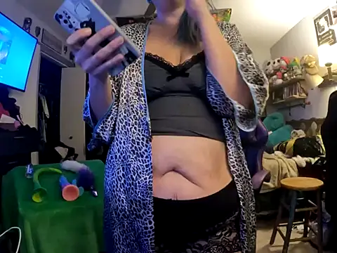 R4inbowK1tty online show from November 2025 05:40:01 AM