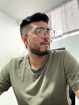 Snapshot of bryXonStorm chatting on September 2025 09:36:02 PM bryXonStorm online show from September 2025 09:36:02 PM