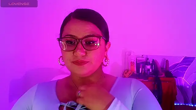 Vesper Vixen online show from January 2026 03:50:01 PM