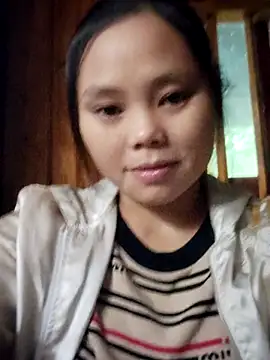 omiu-baby online show from October 2025 12:27:01 AM