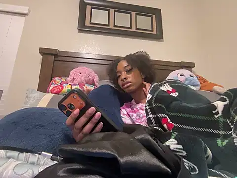 Snapshot of Brooke012 chatting on March 2026 02:50:02 AM Brooke012 online show from March 2026 02:50:02 AM