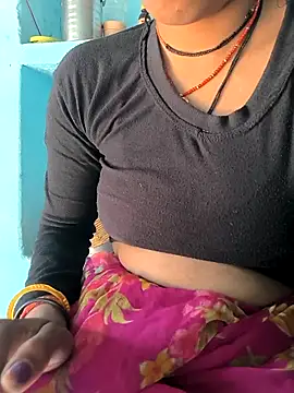 Hot Poiy online show from November 2025 07:39:01 AM