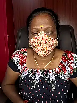 Snapshot of umashreetamil chatting on February 2026 02:01:02 PM umashreetamil online show from February 2026 02:01:02 PM