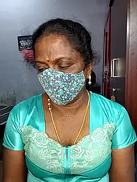 Snapshot of umashreetamil chatting on February 2026 06:04:02 PM umashreetamil online show from February 2026 06:04:02 PM