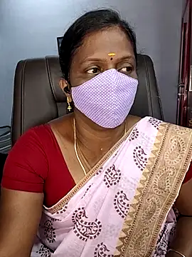 Snapshot of umashreetamil chatting on February 2026 04:19:02 PM umashreetamil online show from February 2026 04:19:02 PM