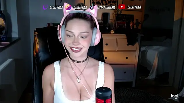 cymaishere online show from September 2025 05:18:02 PM