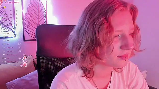 Hailey Foxy online show from November 2025 09:09:02 AM