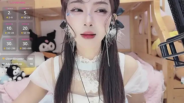 Sue101010 online show from October 2025 02:32:02 PM