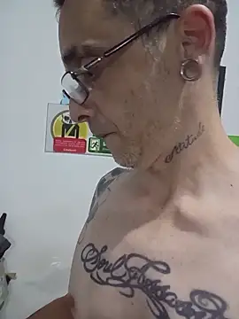 dinho carioca online show from February 2026 02:54:01 AM