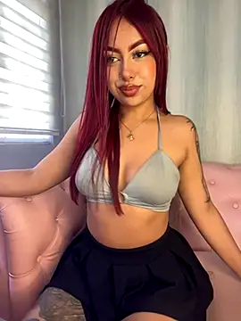 Snapshot of Laila_Pink chatting on November 2025 07:34:02 PM Laila Pink online show from November 2025 07:34:02 PM