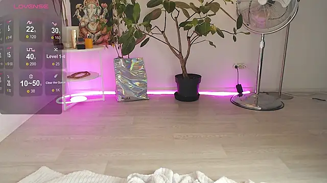 ChloeSummers online show from October 2025 09:12:01 AM