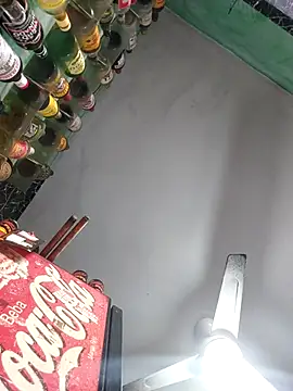 andrerj22 online show from October 2025 07:00:01 PM