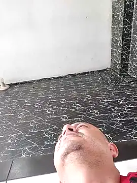 andrerj22 online show from October 2025 06:07:02 PM