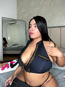 Danna 222 online show from September 2025 03:19:02 AM