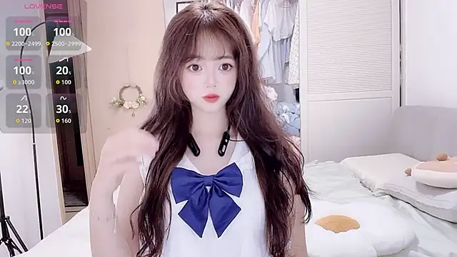 DDDDDoremi online show from September 2025 01:49:01 AM