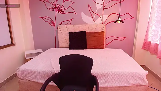 Ivi Rose   online show from September 2025 07:36:01 PM