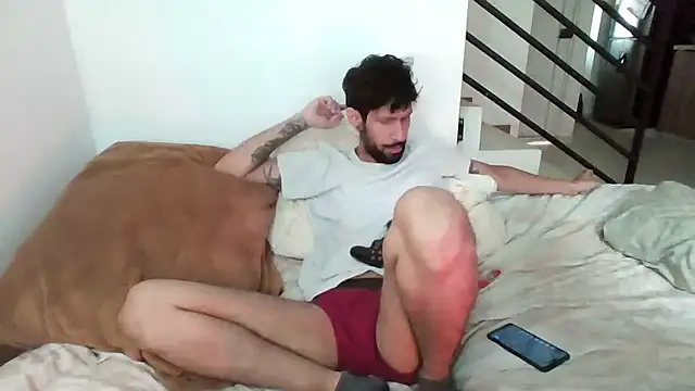 Alejandro92 cali online show from January 2026 03:50:01 PM