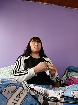 Zulema R1 online show from July 2026 08:48:01 PM