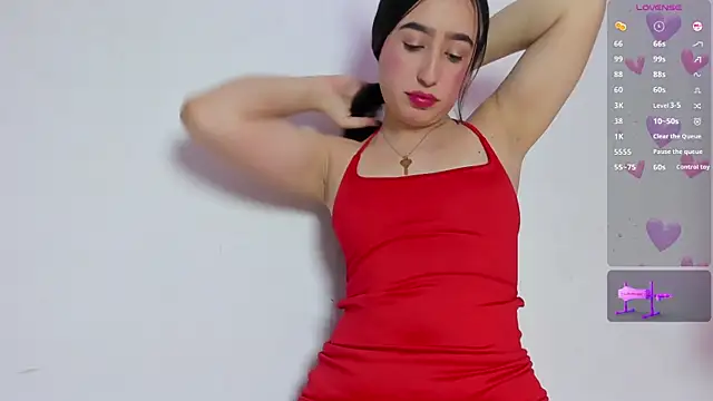 Niicolle Evanss online show from October 2025 08:20:01 PM