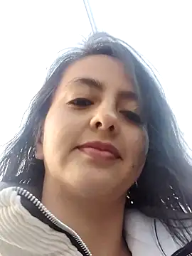 salo-rousee online show from September 2025 10:21:02 PM