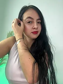 Snapshot of salo-rousee chatting on February 2026 11:58:02 PM salo-rousee online show from February 2026 11:58:02 PM