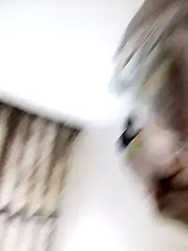 Snapshot of anitotori chatting on September 2025 01:37:02 PM anitotori online show from September 2025 01:37:02 PM