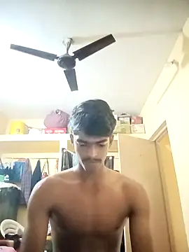 monster 33 online show from October 2025 02:59:01 PM