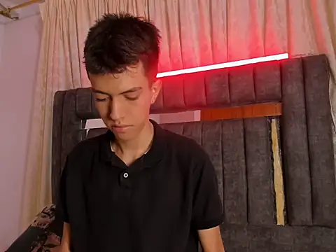 dylan 202520  online show from October 2025 11:40:01 AM