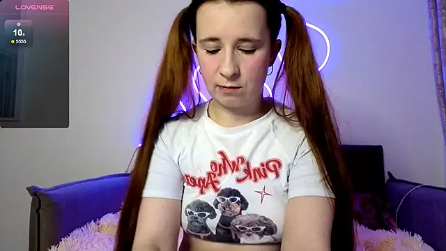  Linett  online show from November 2025 08:21:02 PM