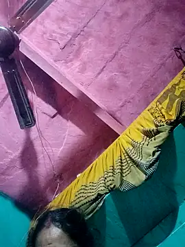 Pooja750 online show from November 2025 08:30:01 PM