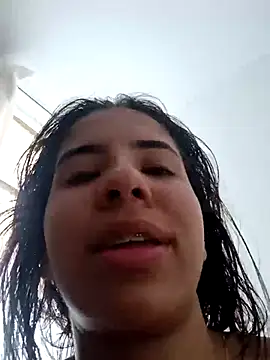 Liagni0 online show from October 2025 04:51:01 PM