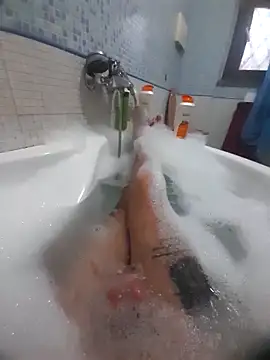 gigilola84 online show from November 2025 03:57:01 PM