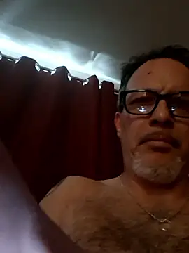 Slinkypoppet online show from November 2025 09:36:02 PM